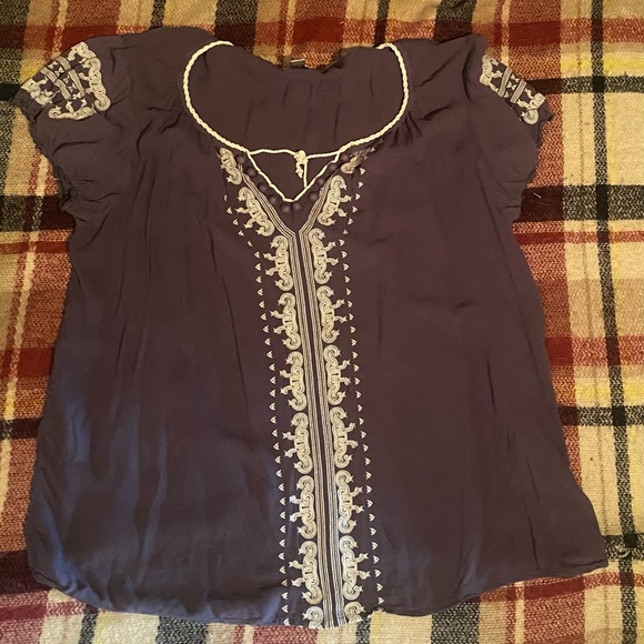 Boho style, EUC- Ladies top- size large - Picture 2 of 7